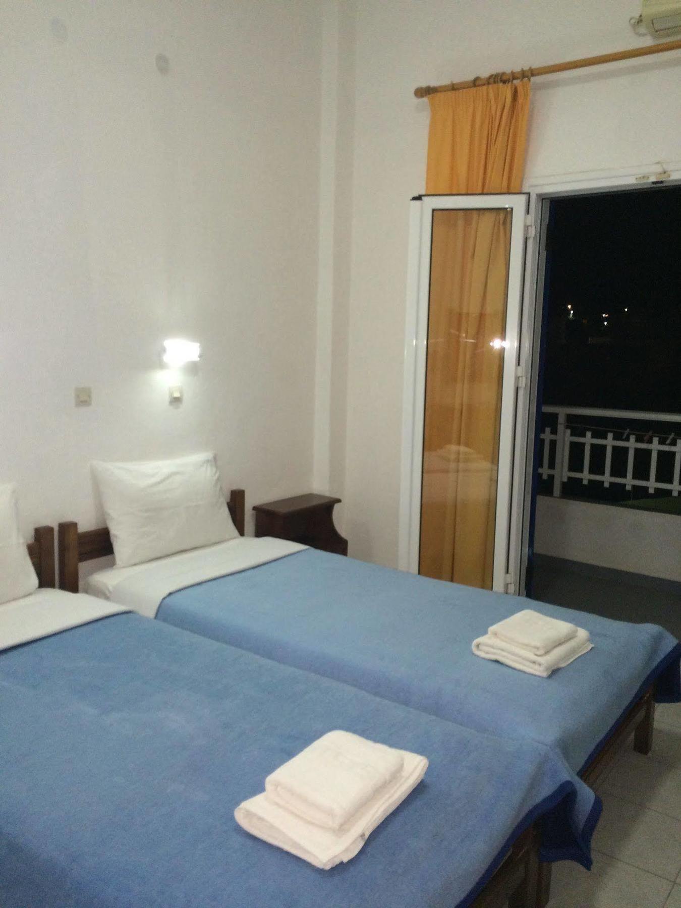 Hotel Rodon Szkála Kültér fotó