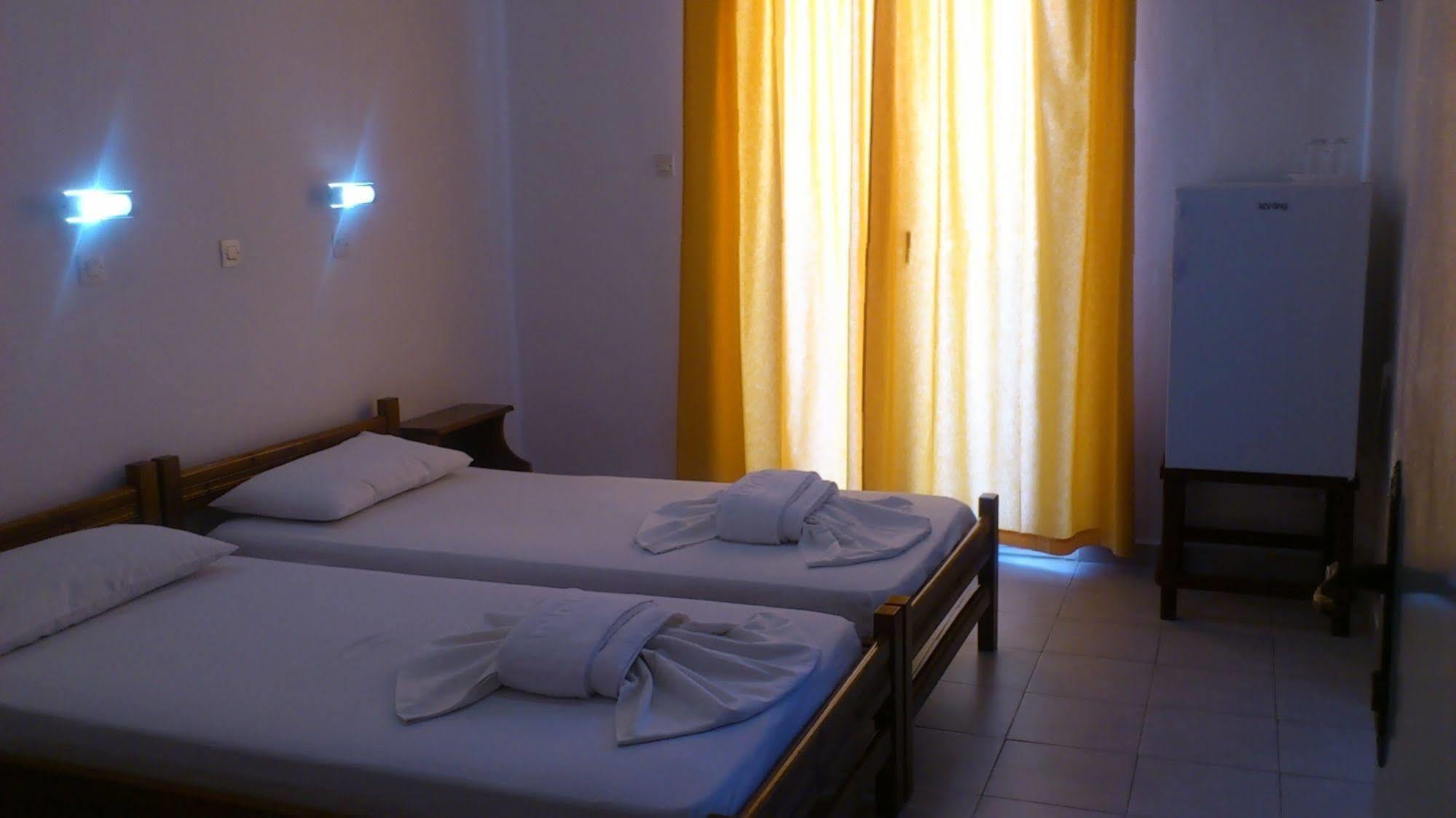 Hotel Rodon Szkála Kültér fotó